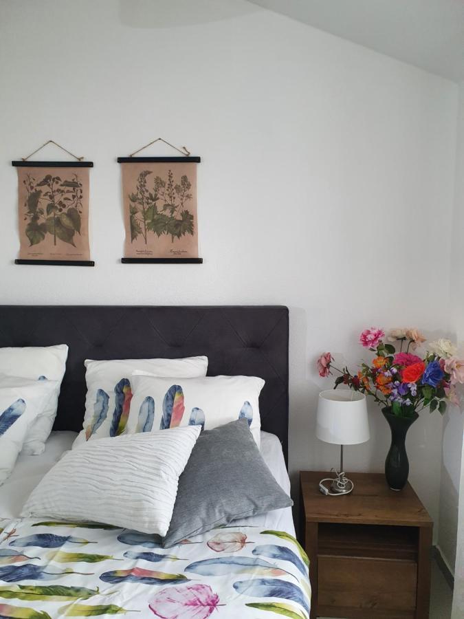 Apartment Emilia Vir