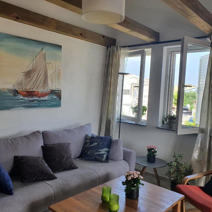 Apartment Emilia *