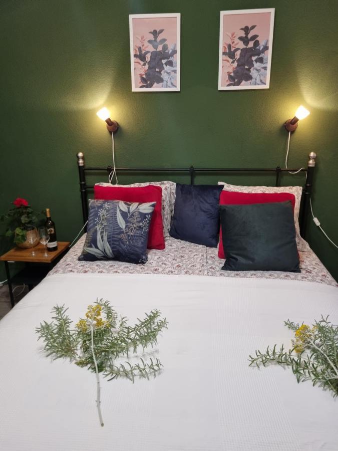 Emilia Apartment